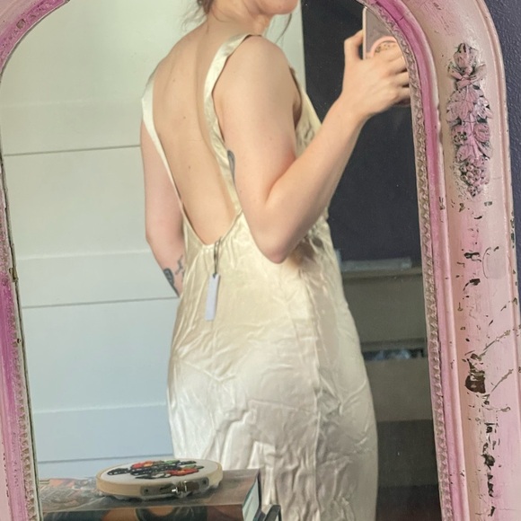 NWT Rumored Sunset Strip Maxi Dress Elegant Cream Satin Sleeveless V Neck Small - Picture 15 of 15